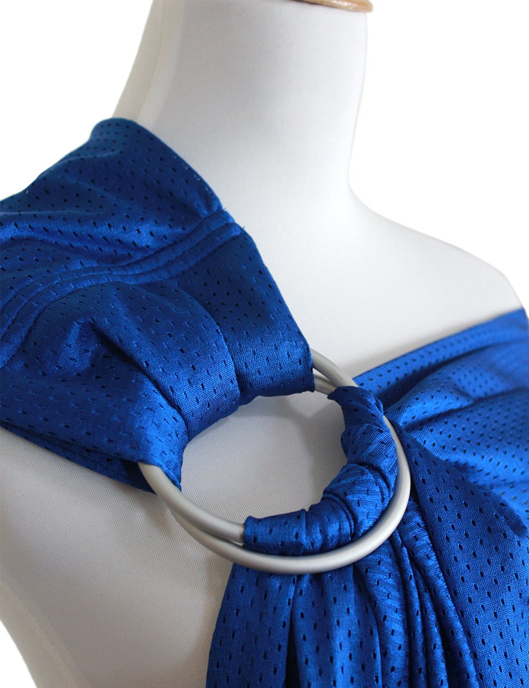 Vlokup aluminum rings allow easy adjustment for a snug, quick fit