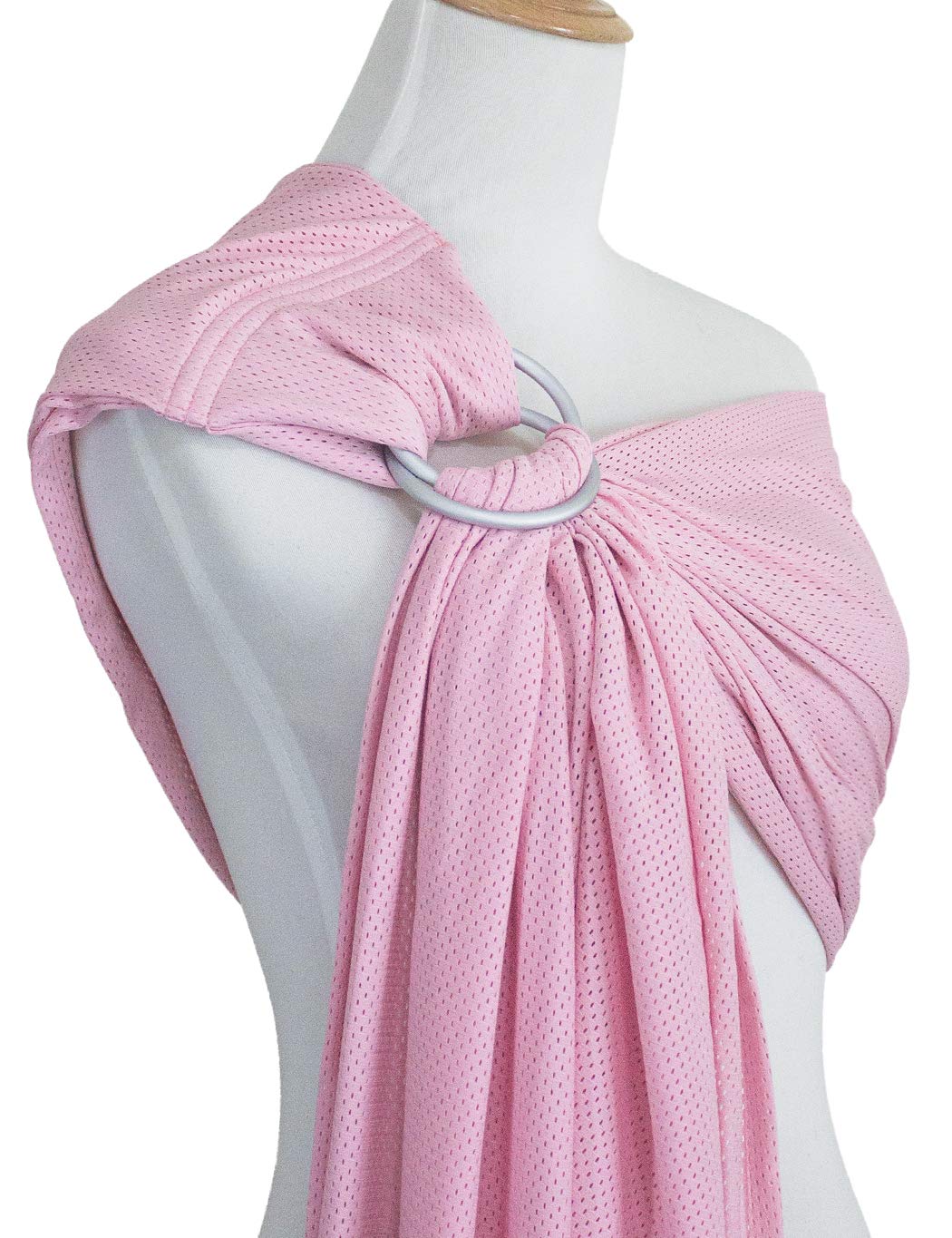 Vlokup water ring sling in-water use enables easy bonding with baby.