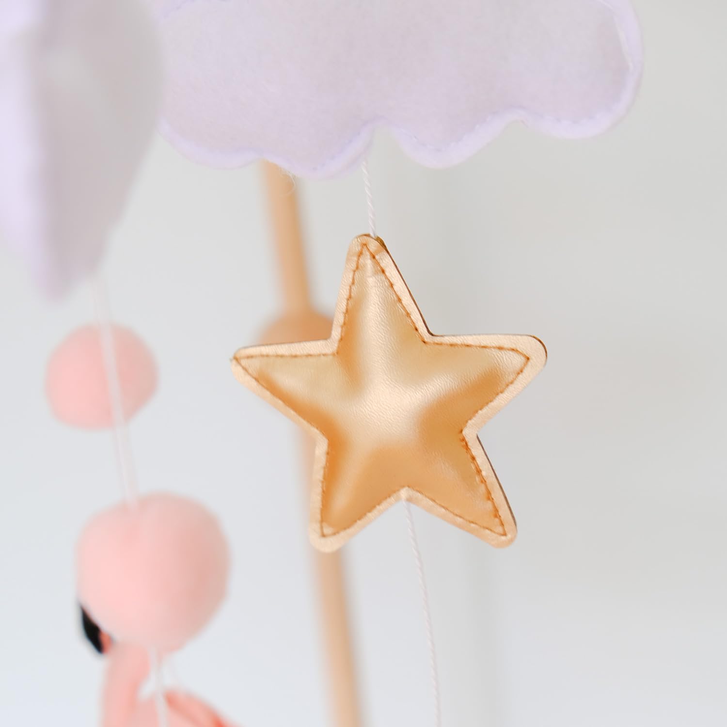 Vlokup calming motion supports soothing bedtimes and quiet play