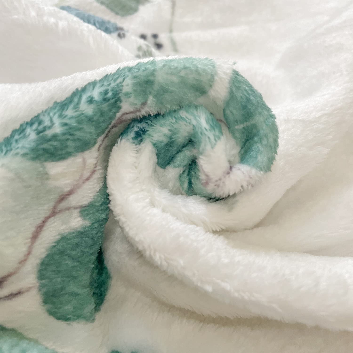 Vlokup blanket used in stroller coverage for on the go moments