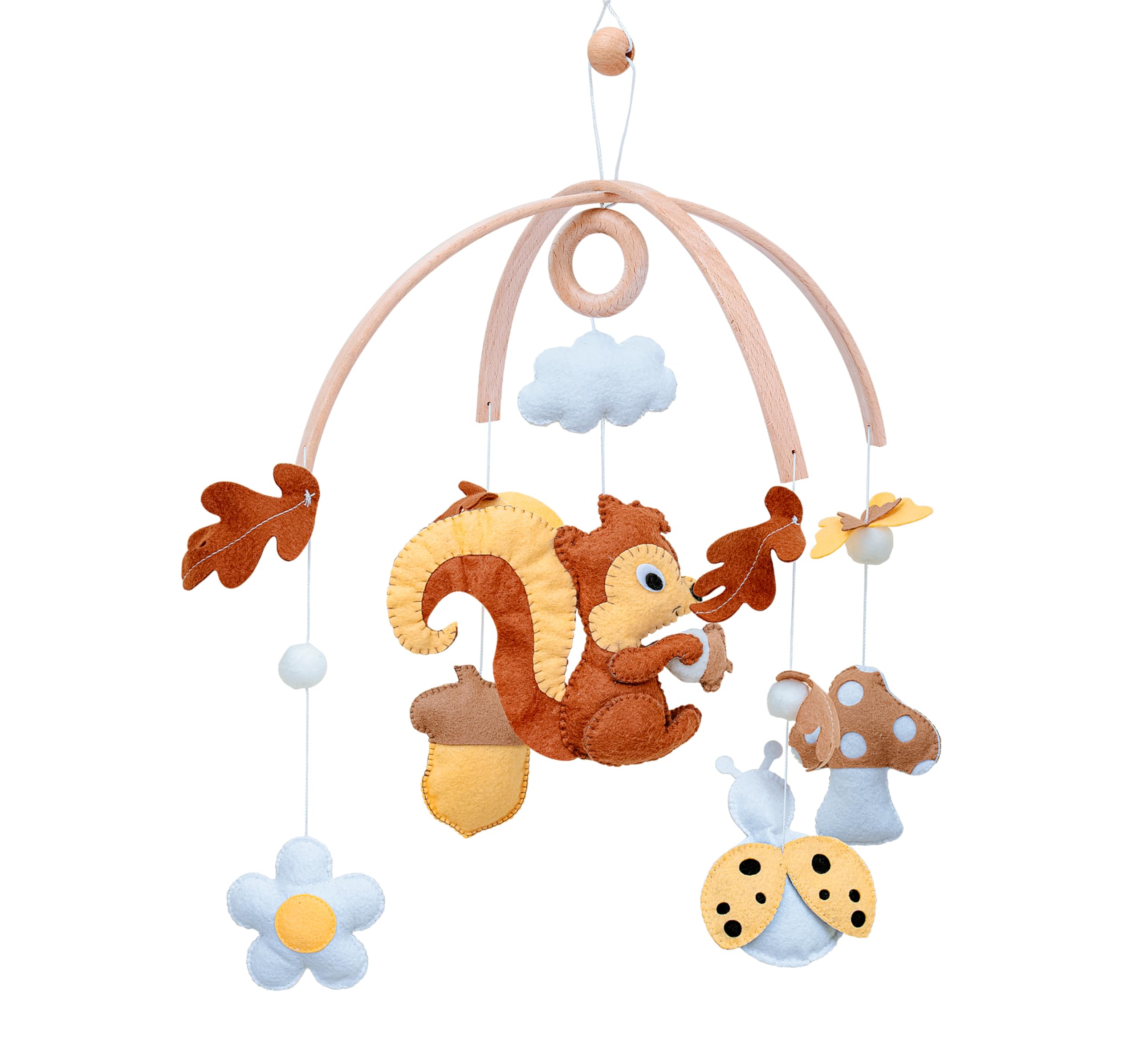 VN3BTOY Woodland Nursery Mobile whole assembly promotes gentle visual engagement in nurseries.