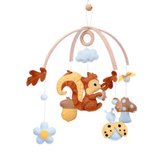 VN3BTOY Woodland Nursery Mobile whole assembly promotes gentle visual engagement in nurseries.