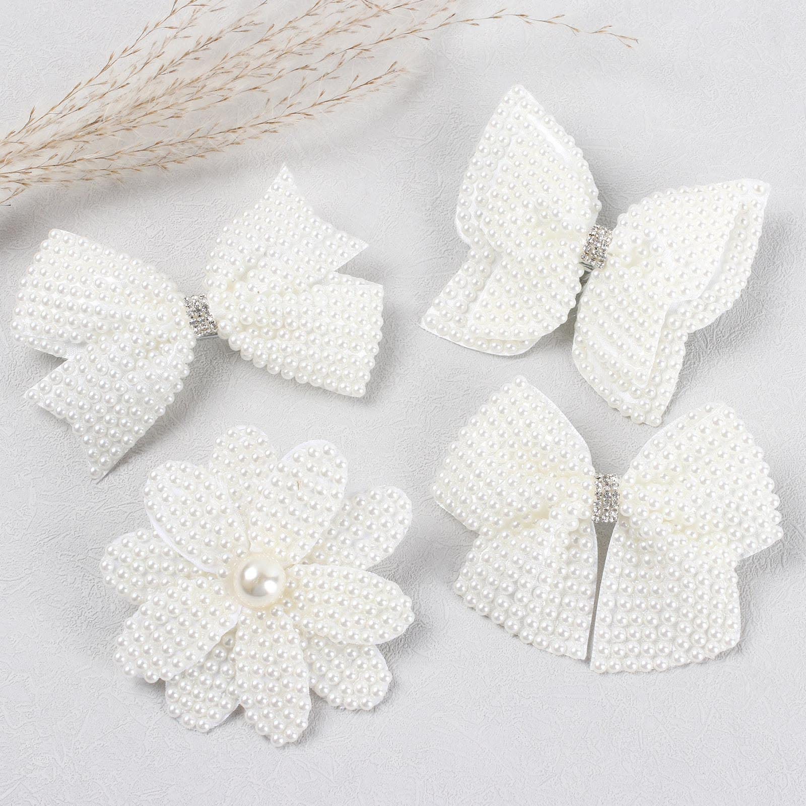 VOBOBE bow set complements various hairstyles, from ponytails to loose waves