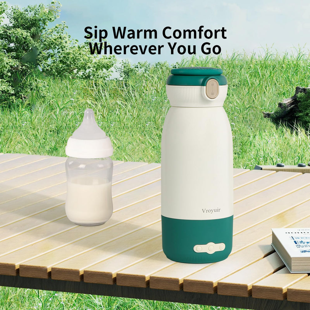 Vroyuir portable bottle warmer charging dock shows USB charging readiness.