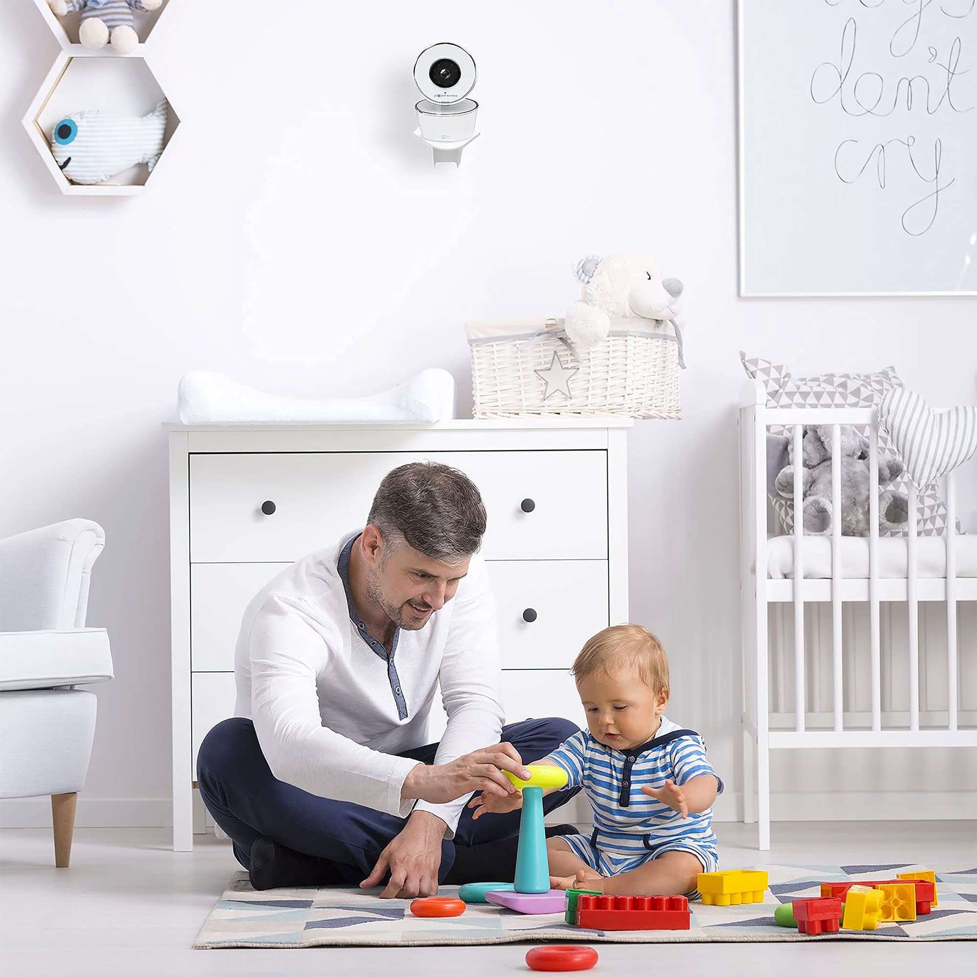 Vusee Anywhere mount showing compatibility with multiple baby monitors for versatile use