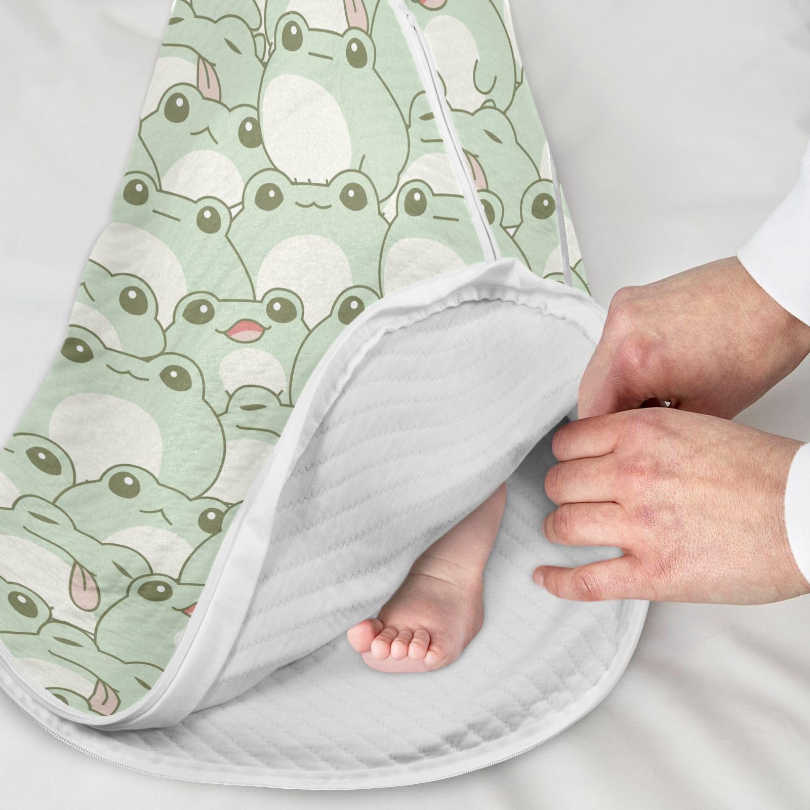 vvfelixl Cozy frog green sleep sack features roomy bottom for leg movement.