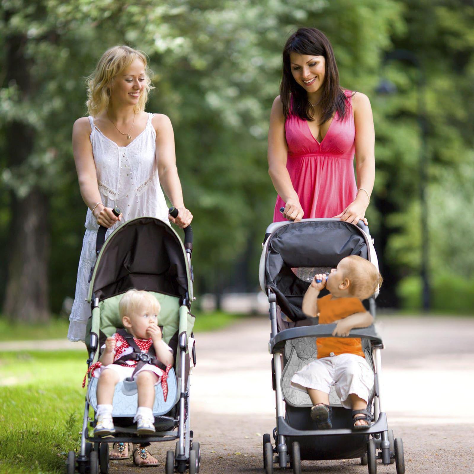 WAEKIYTL one-piece design fits most seats and strollers securely