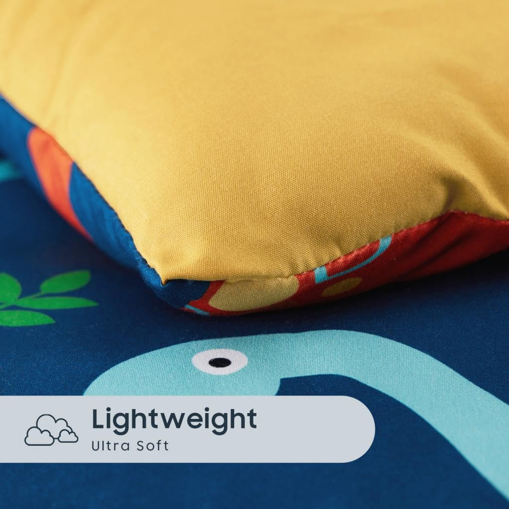 Wake In Cloud all-season microfiber offers soft, durable comfort year round.