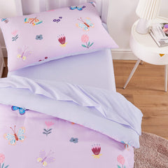 Wake In Cloud butterfly toddler bedding fitted sheet shows all-around elastic and secure fit