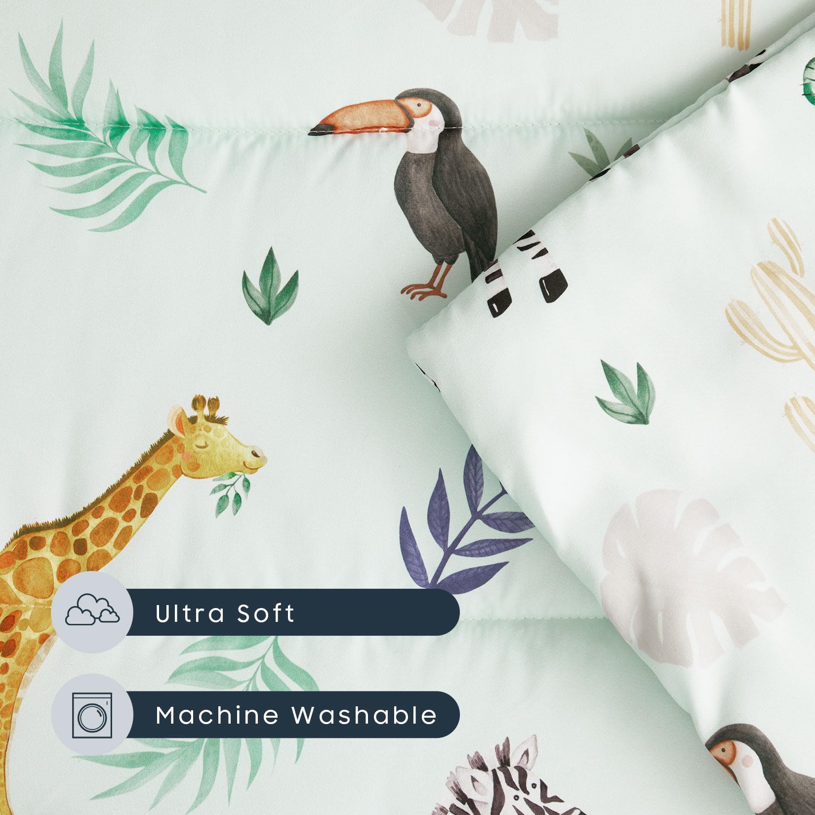 Wake In Cloud cot nap mat kid-use image shows preschooler enjoying peaceful nap time