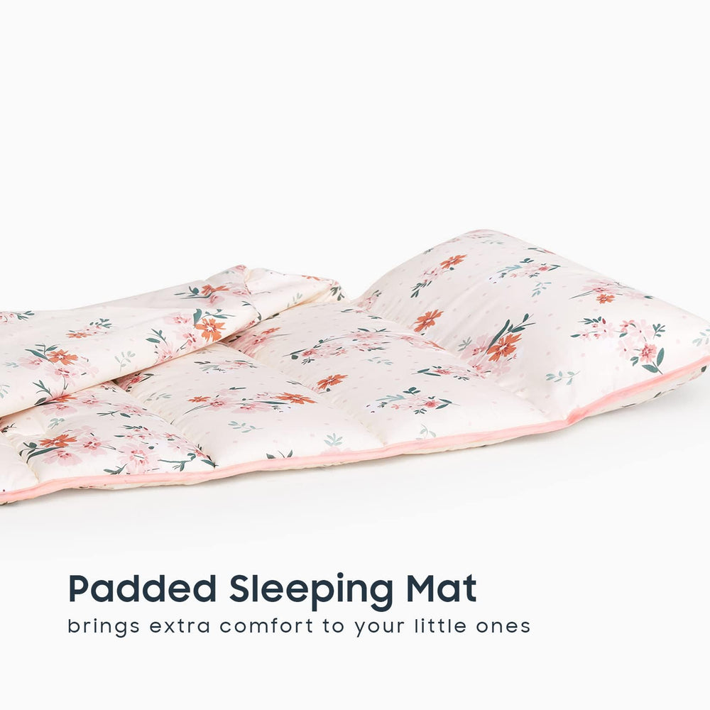 Wake In Cloud 100% cotton fabric and polyester fill offer breathable durability.