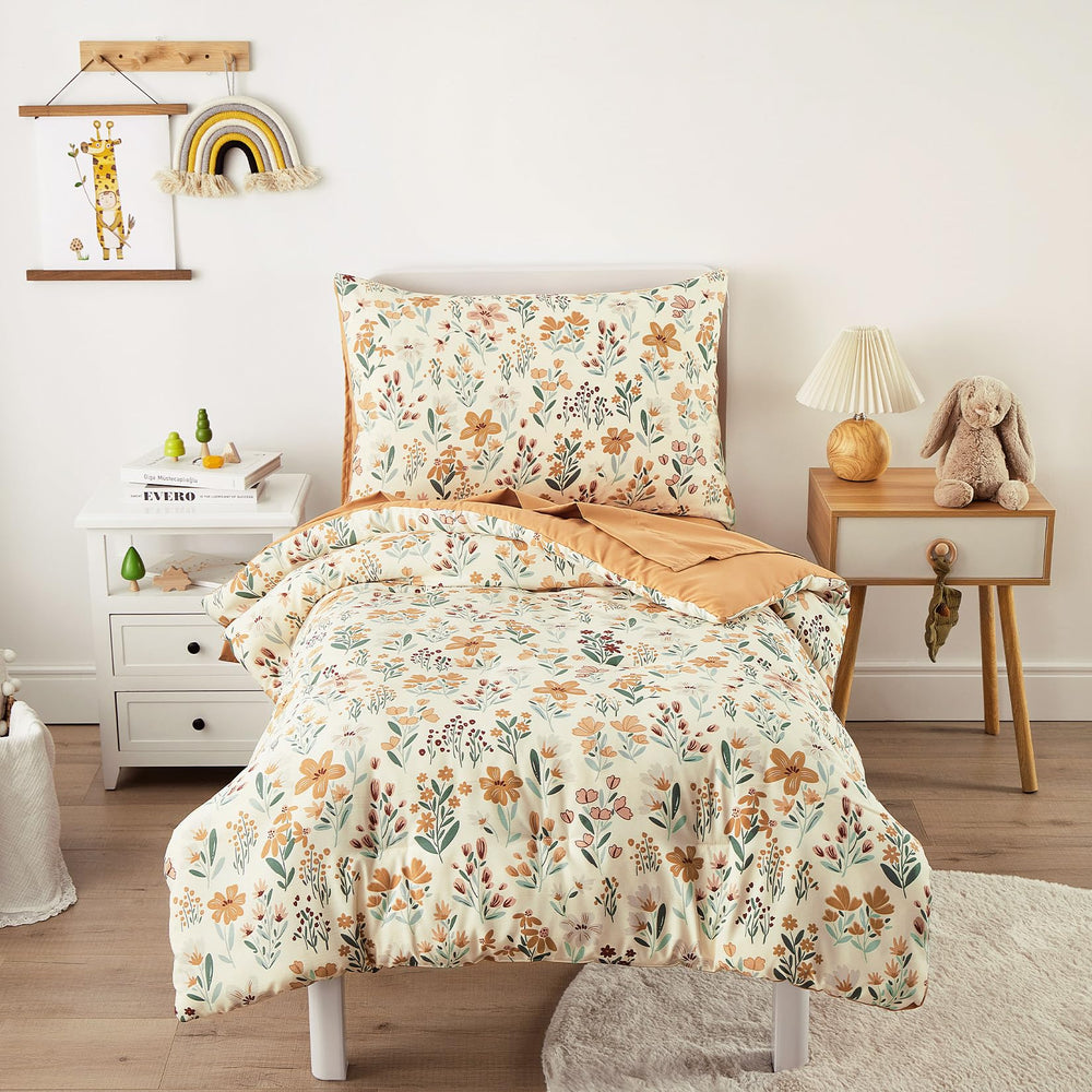 Wake In Cloud floral toddler bedding comforter close-up shows soft microfiber texture.