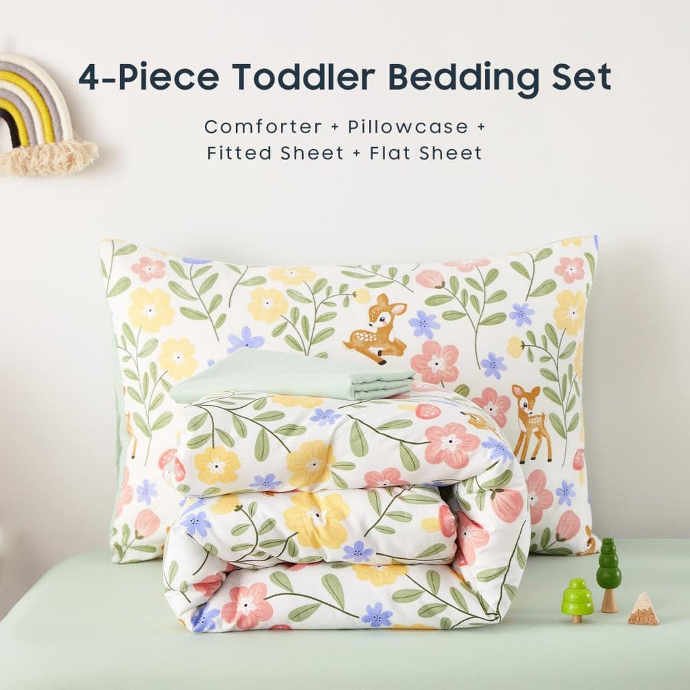 Wake In Cloud four-piece bedding set packaging shot.