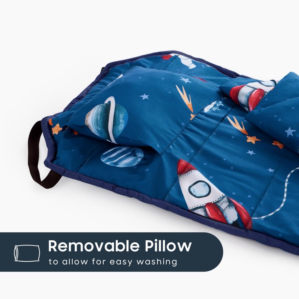 Wake In Cloud nap mat-elastic-straps demonstrates secure fit during rolling and transport.