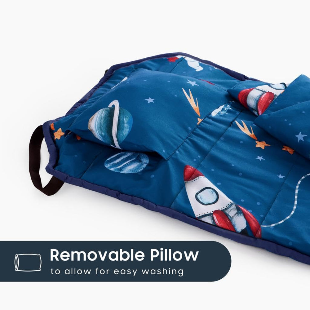 Wake In Cloud nap mat-elastic-straps demonstrates secure fit during rolling and transport.