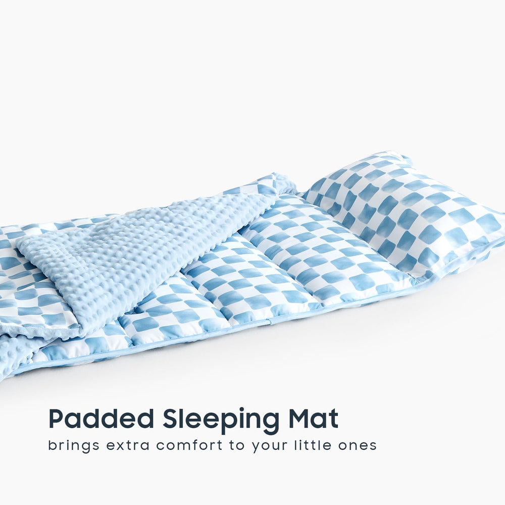 Wake In Cloud minky blanket adds extra softness and warmth to naps