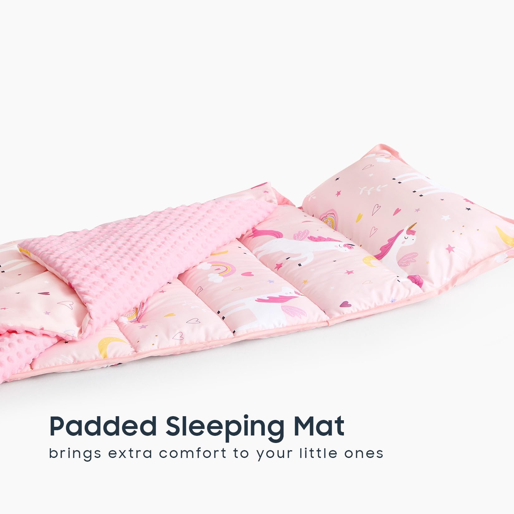 Wake In Cloud nap mat features removable name tag for simple identification