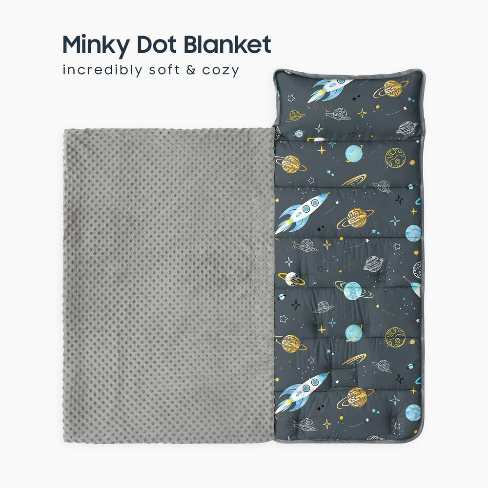 Wake In Cloud nap mat with removable pillow for flexible comfort during nap time