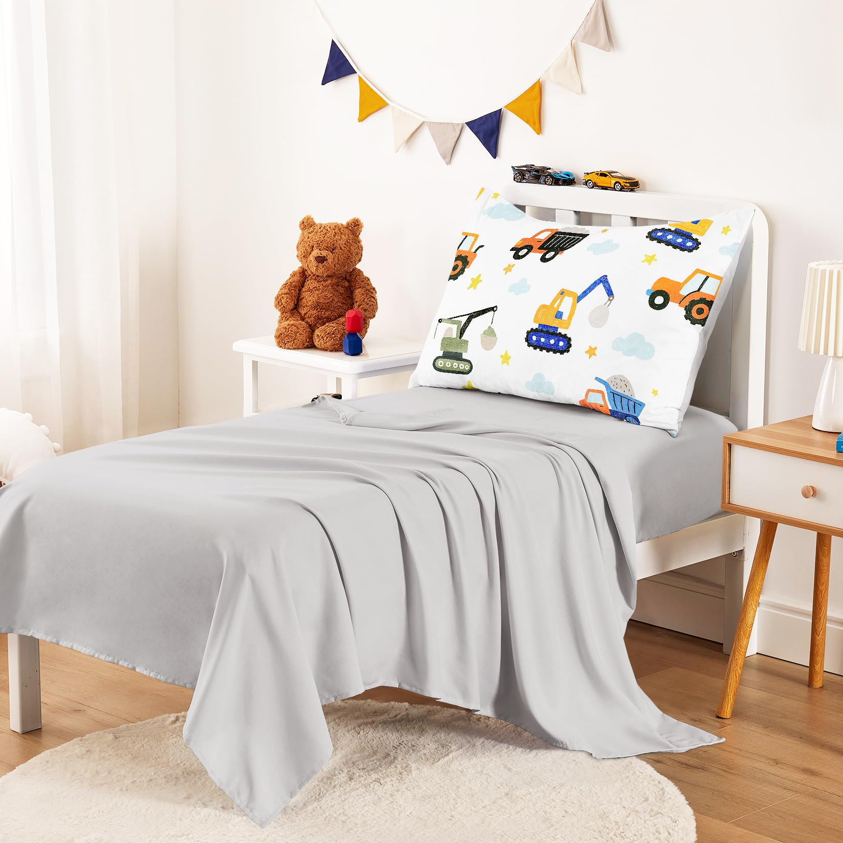 Wake In Cloud pillowcase 20x30 durable for everyday naps