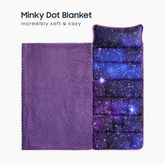 Wake In Cloud nap mat pillow removable detail enables easy cleaning and customization.