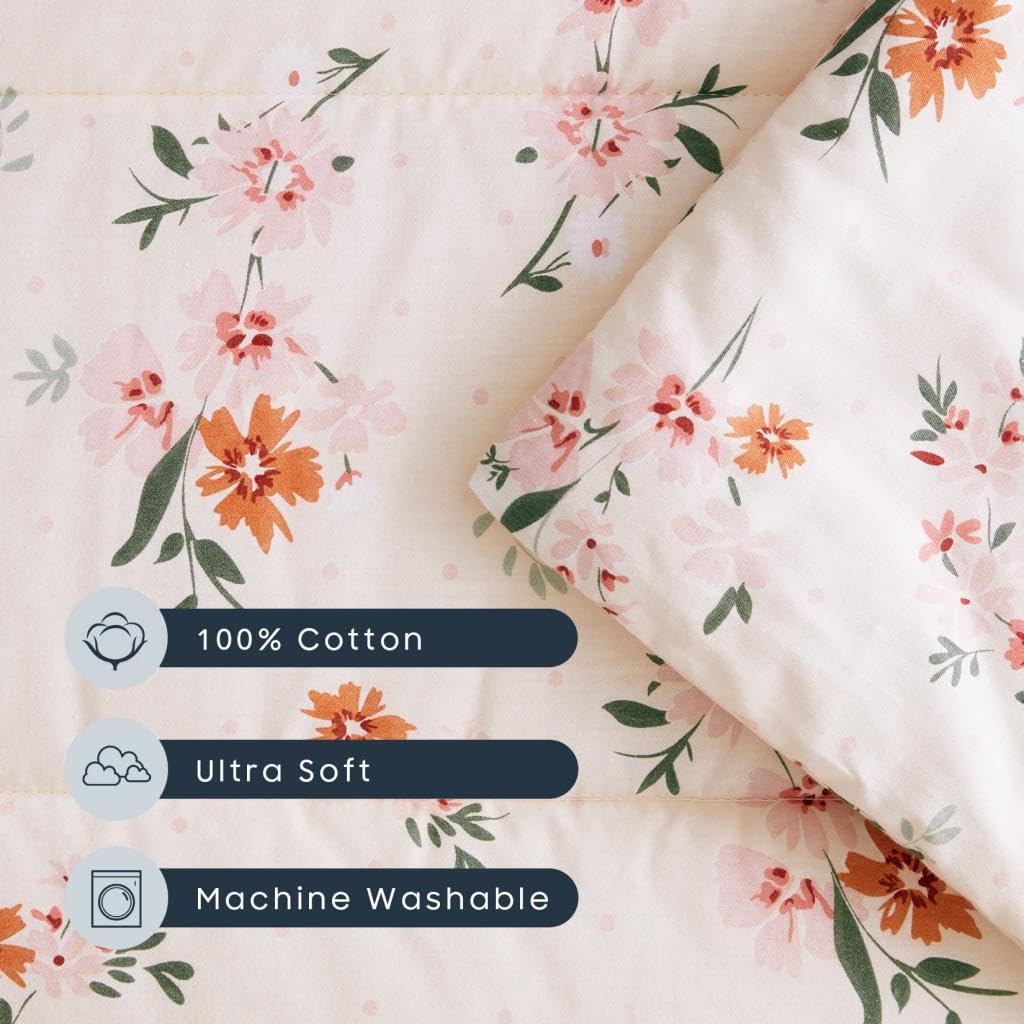 Wake In Cloud nap mat with integrated name card for quick ID.