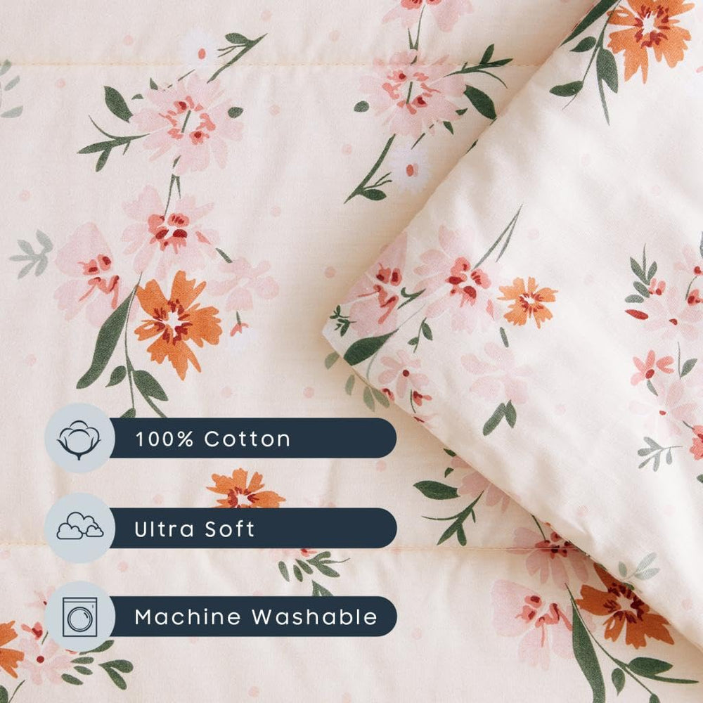 Wake In Cloud nap mat with integrated name card for quick ID.