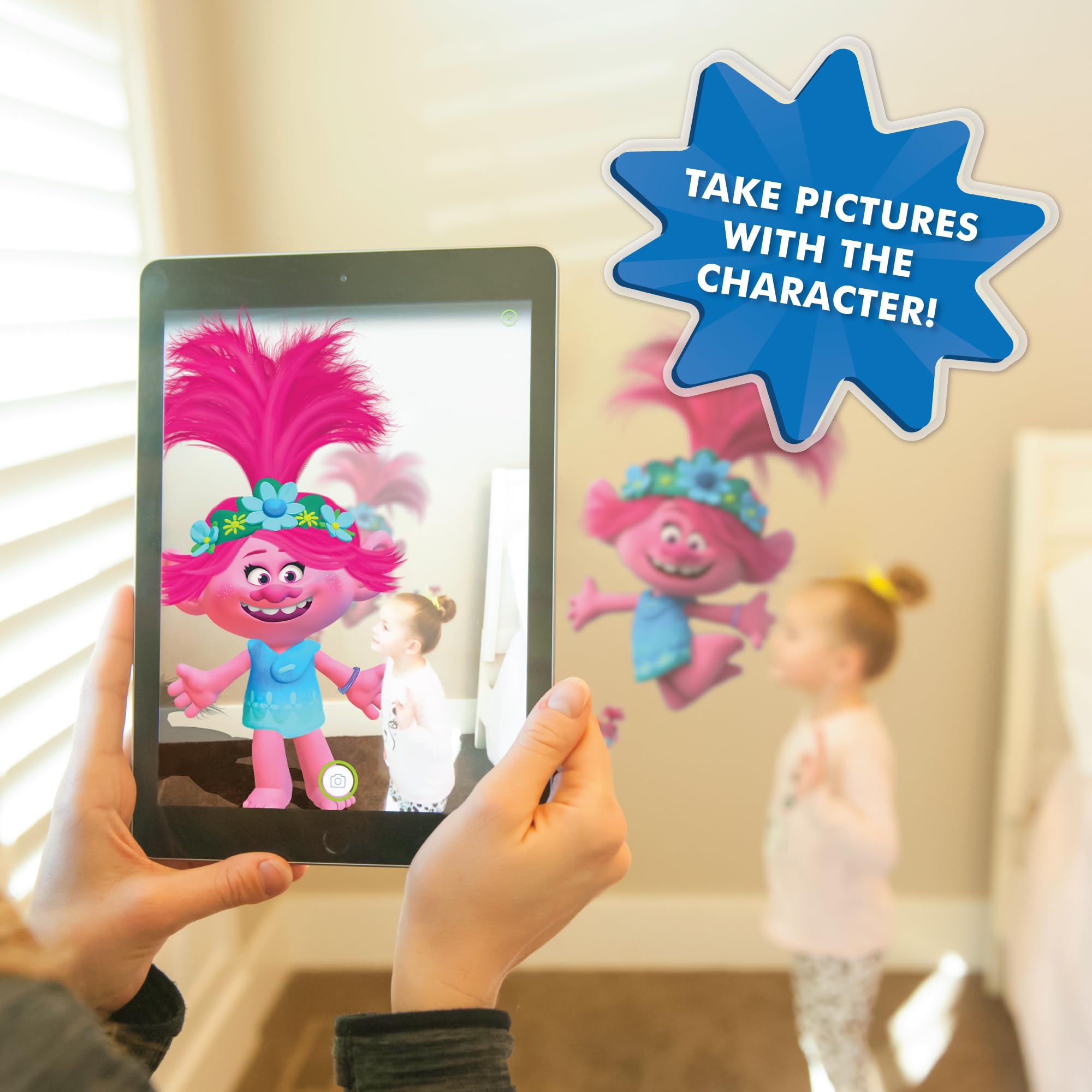 Wall Palz DreamWorks Trolls Poppy small characters decorate walls for parties.