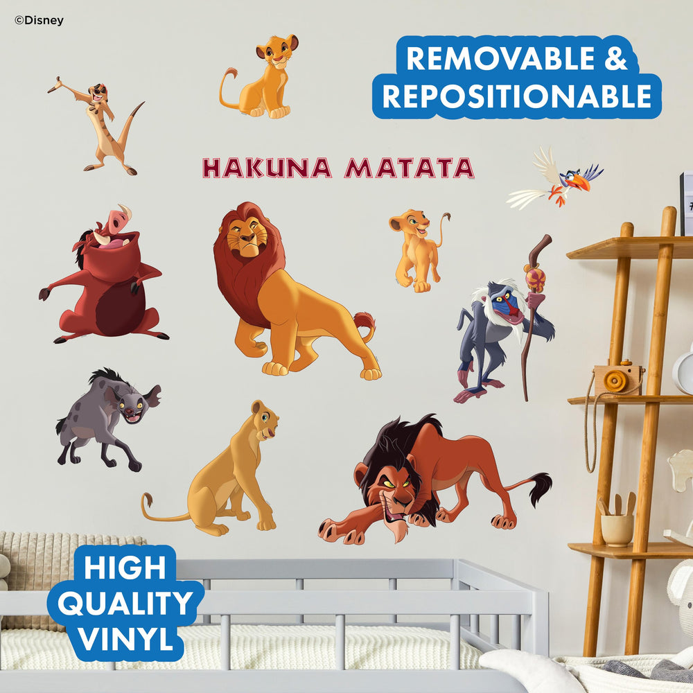 WALL PALZ simba-decal; iconic Simba pose brightens nursery and playtime