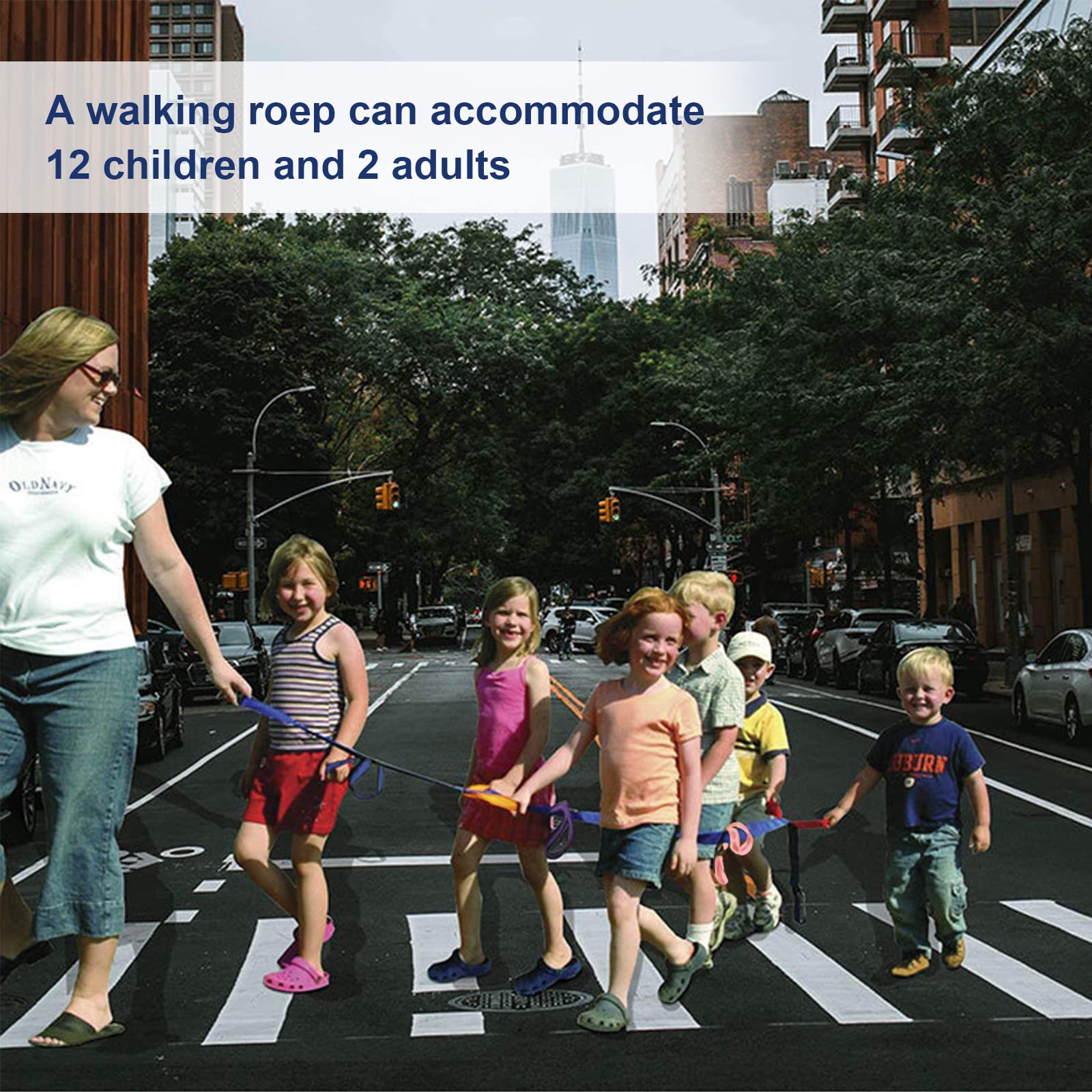 Wanateber daycare walking rope showing 12 students and 2 teachers in action