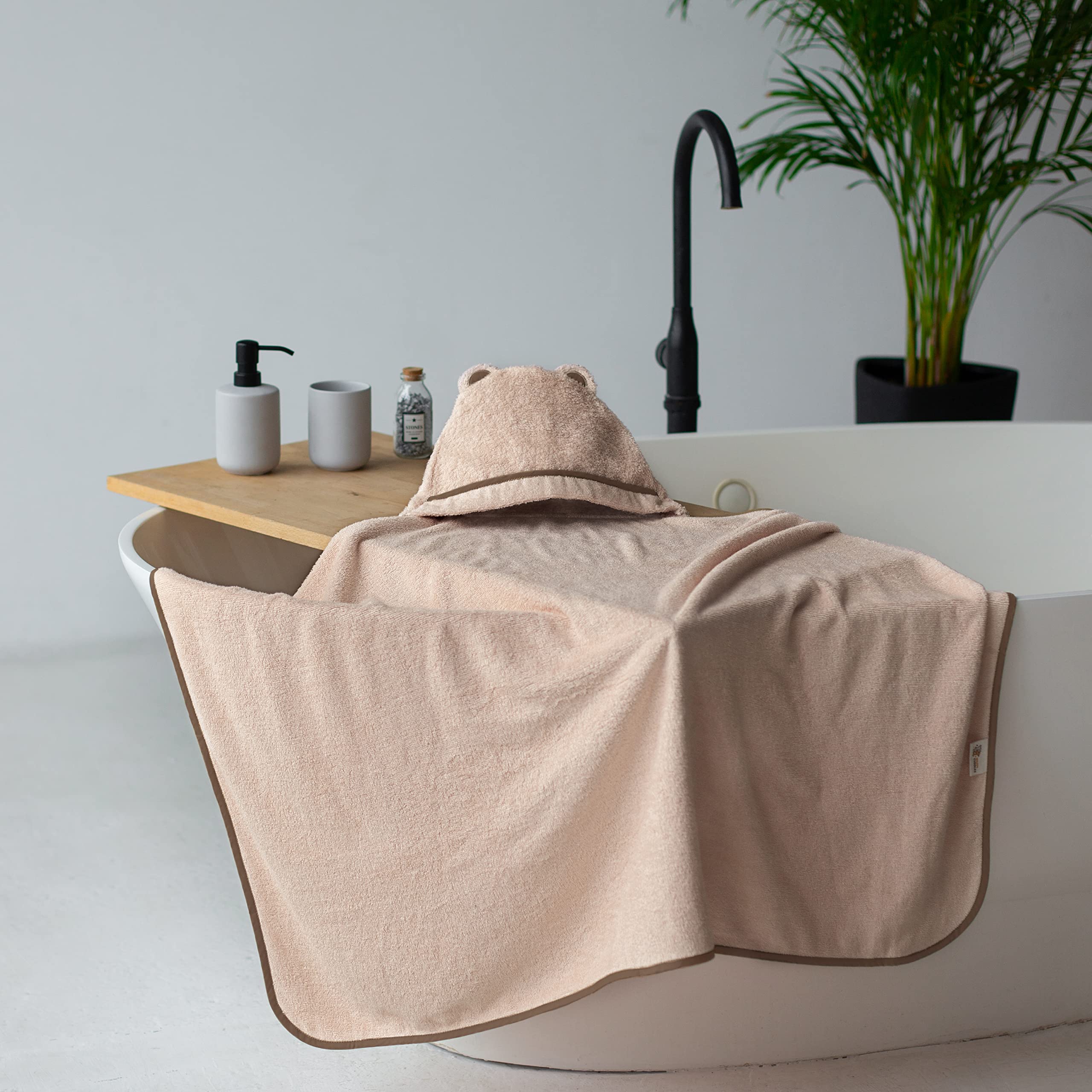 Warm Cuddles towel hooded beige 42x30 size for growing toddlers