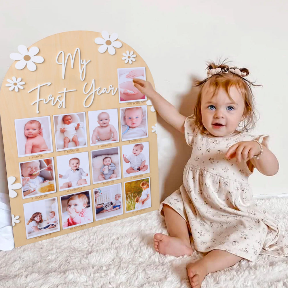 WAWUO 1st Year milestone board sturdy construction supports long-term keepsake.