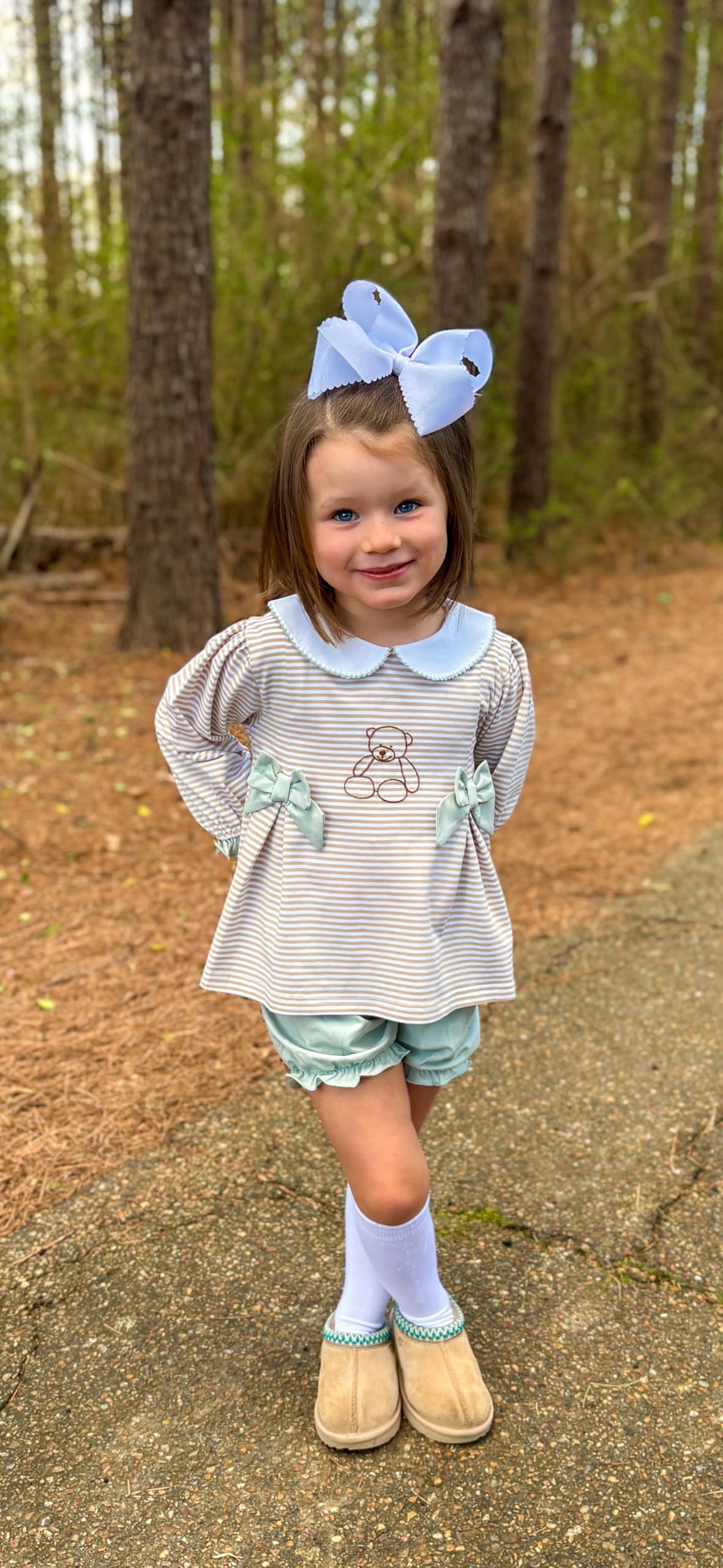 Wee Ones display-ready bow in Millennium Blue for gifting or racks