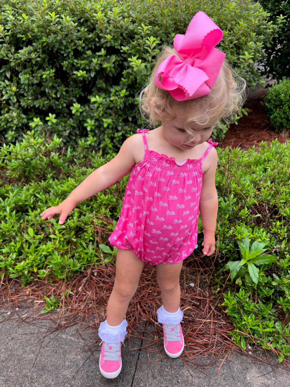 Wee Ones classic grosgrain bow highlights heat-sealed edges that resist fraying.