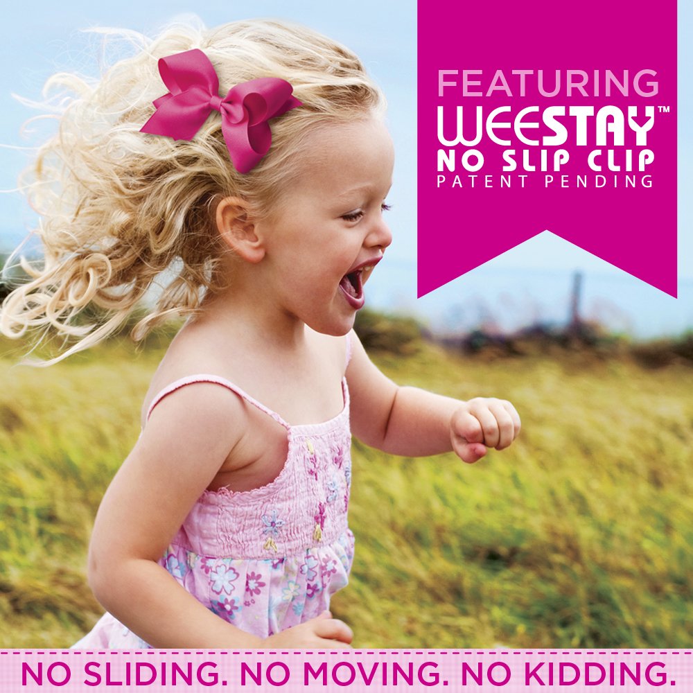 Wee Ones mini bow in ecru complements outfits with versatility.