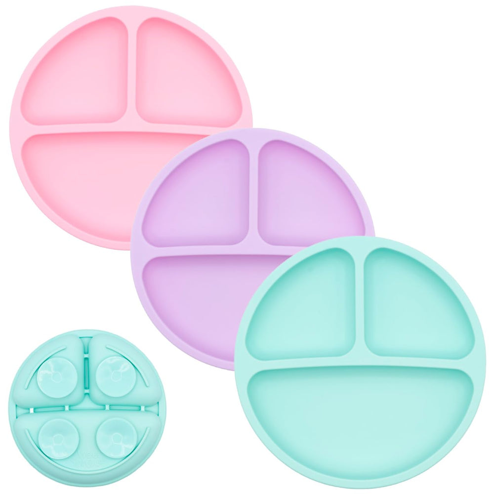 WeeSprout suction plate 3-pack on table promotes mess-free meals.