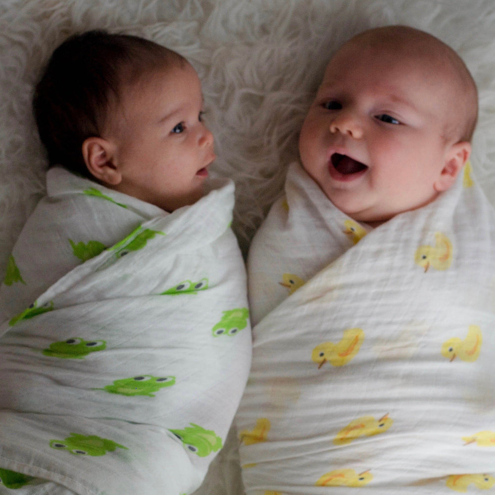 WeeSprout versatile blanket as nursing cover and more