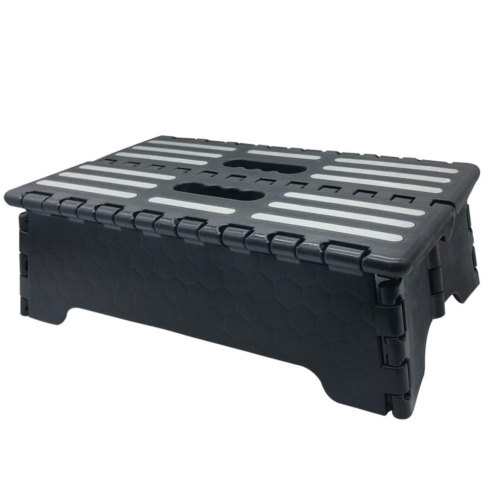 WeFaner 5-inch folding step front view shows portable reach and stability.