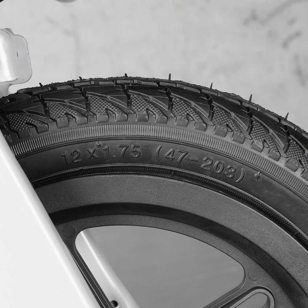WEIYINGSI tread pattern wet-traction closeup highlights improved grip