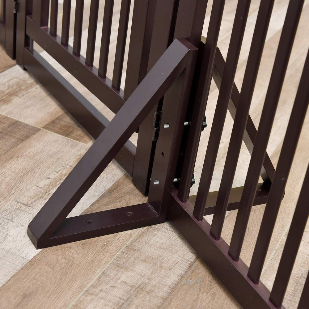 WELLAND freestanding-use foot helps keep gates upright on wood floors