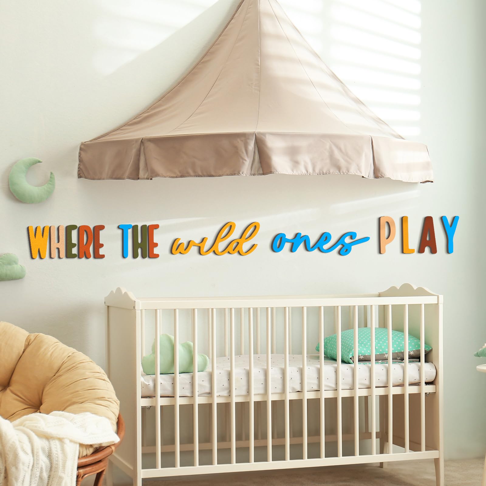 Wenqik wall decor transforms playrooms into an artful jungle-inspired space.