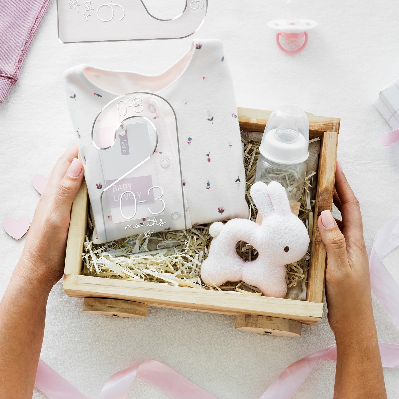 Whaline baby shower gift divider set offers practical keepsake storage