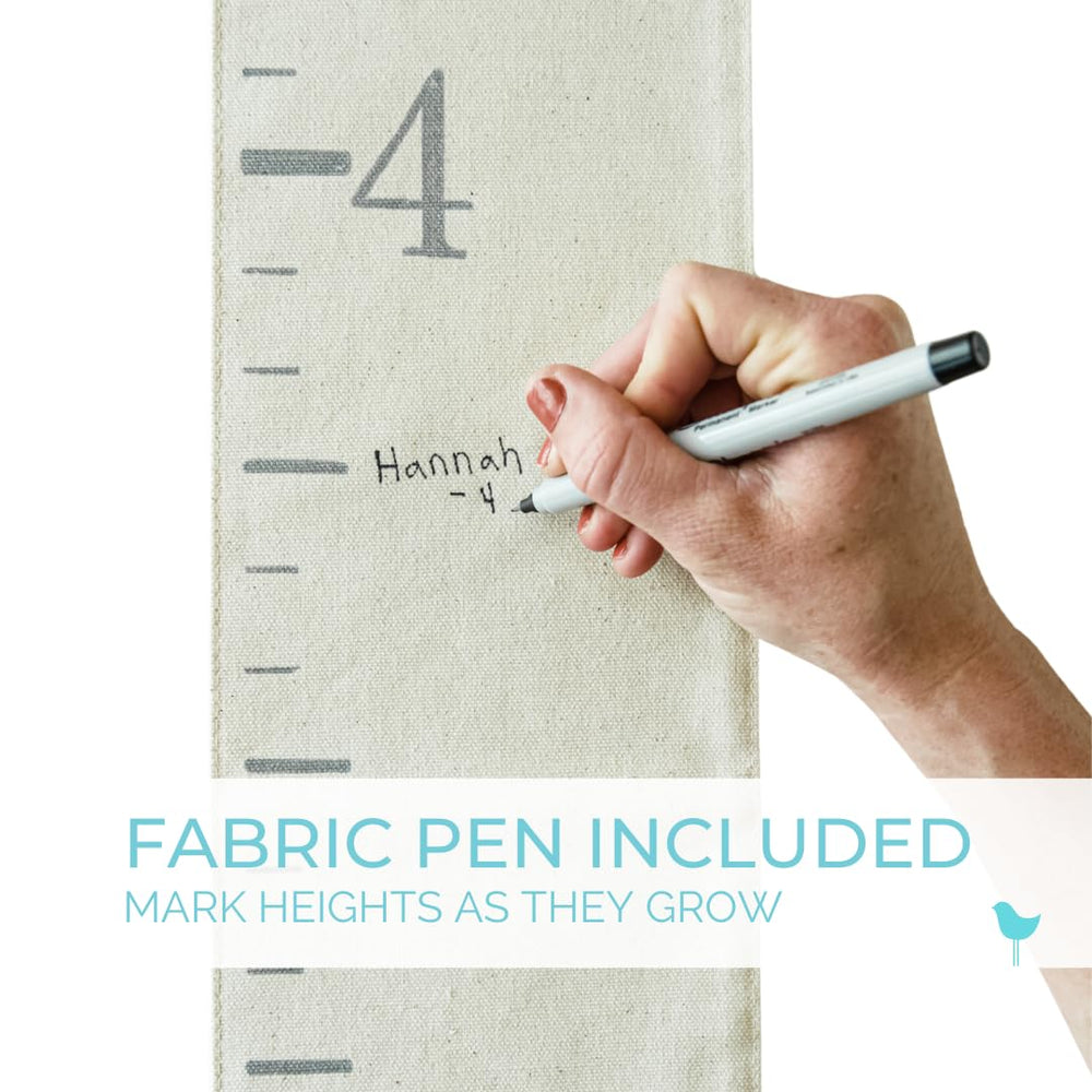 White Loft muslin bag packaging keeps the growth chart protected during storage and transit