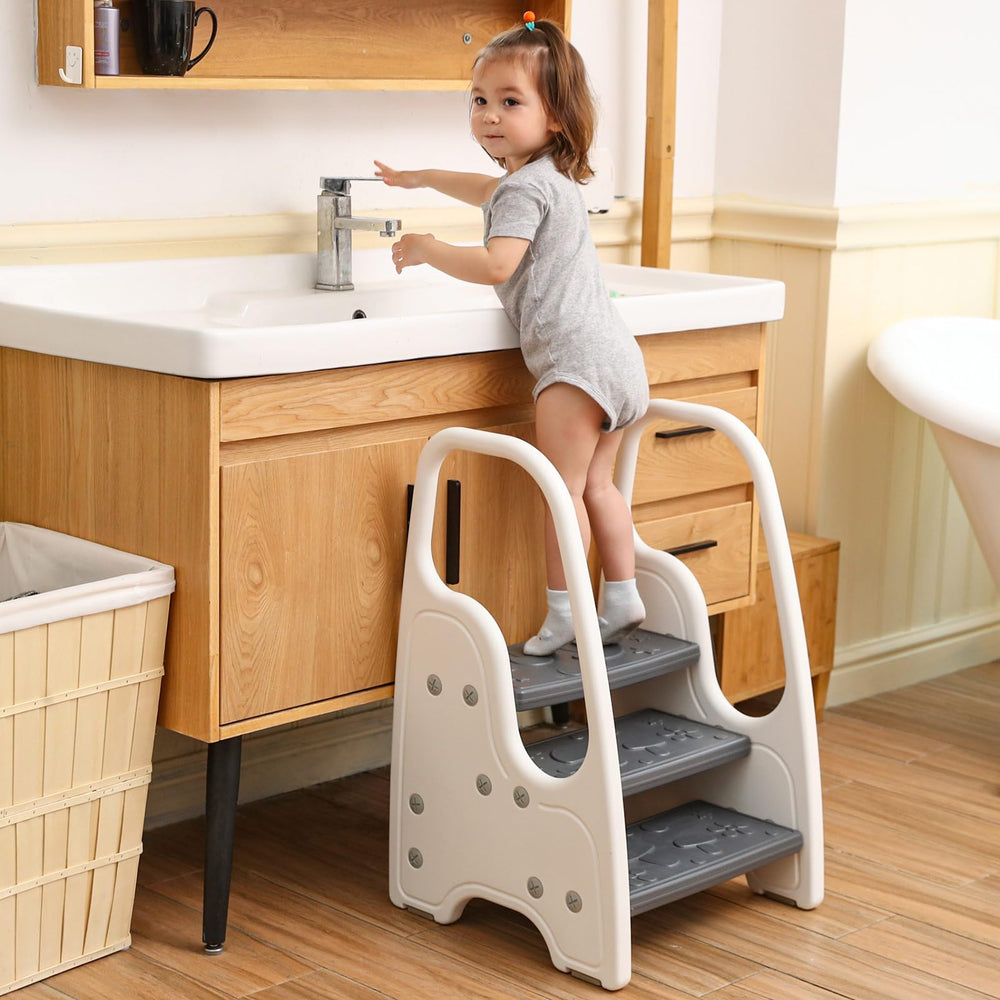 Wiifo toddler step stool grey non-slip-pads bottom on floor.