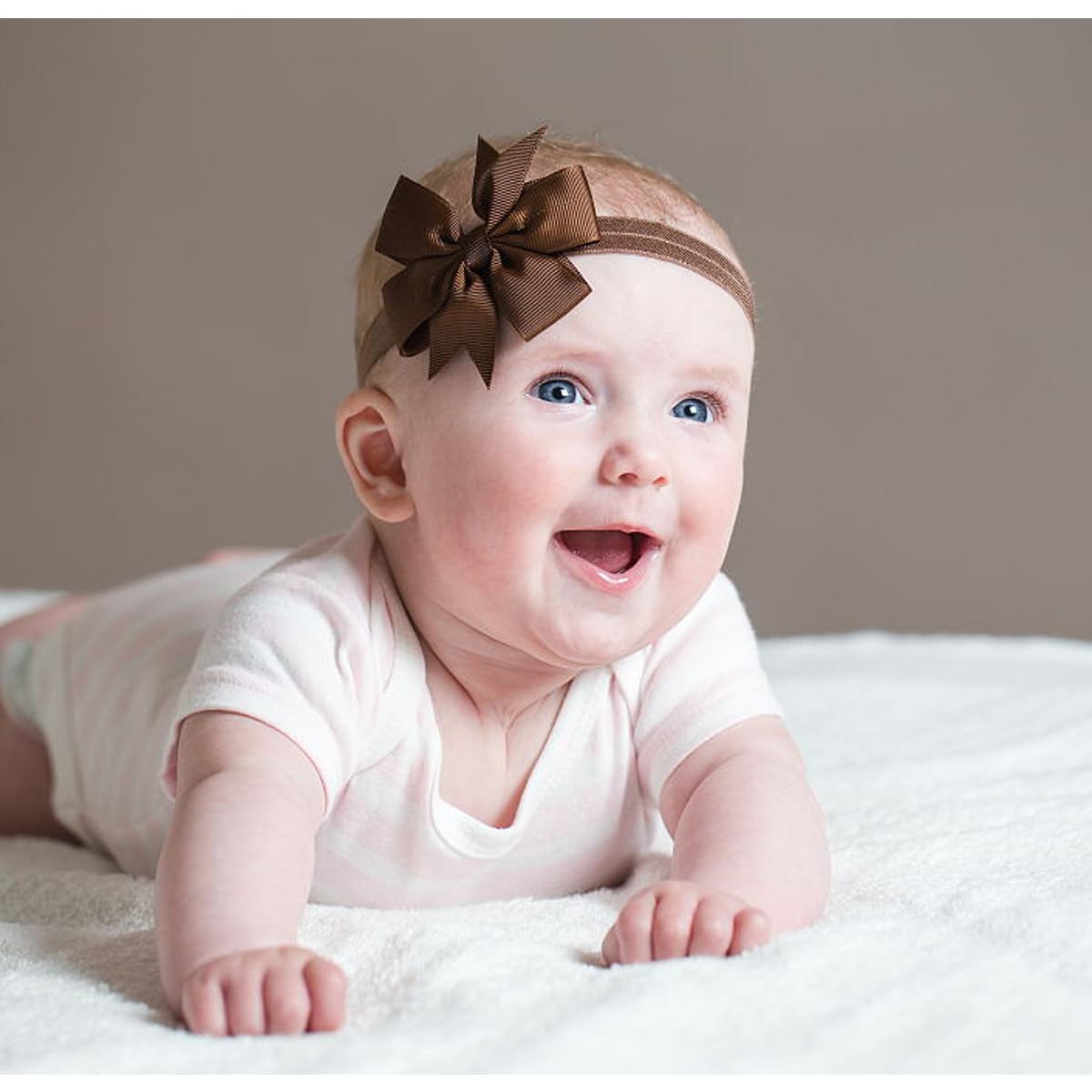 WillingTee baby-girls wearing headbands for everyday play and special occasions.