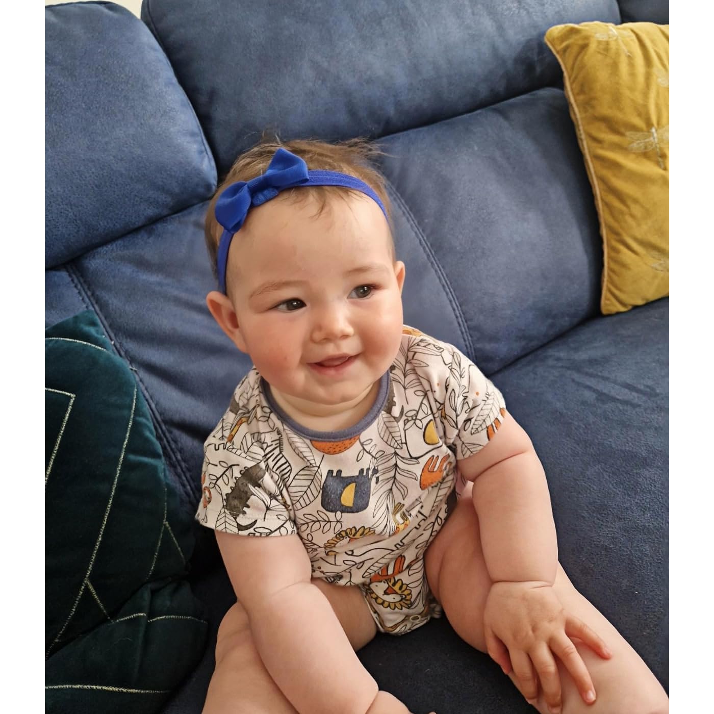 WillingTee 40-color collection headbands arranged for easy styling.