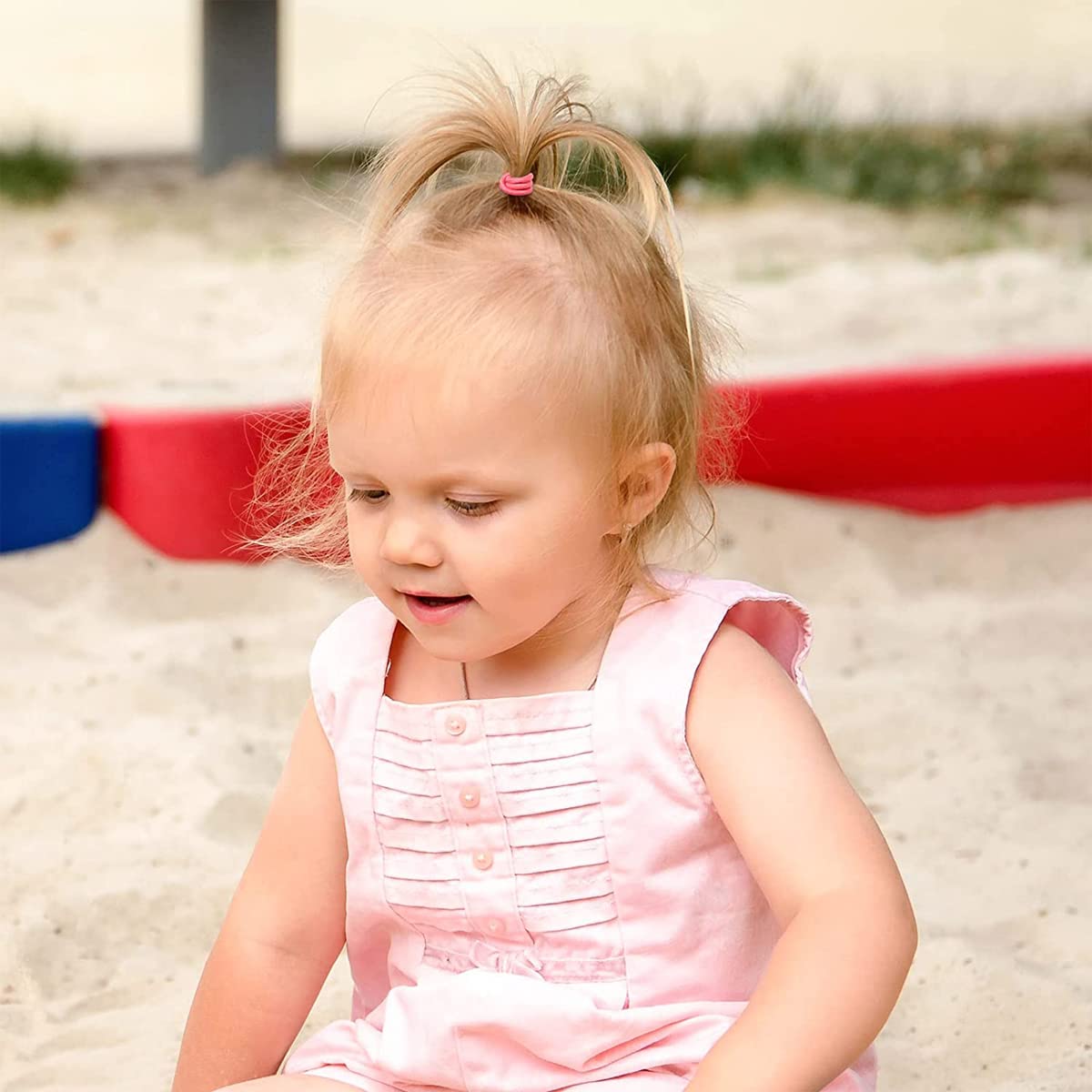 WillingTee soft, kid-friendly elastic ties designed for safe styling