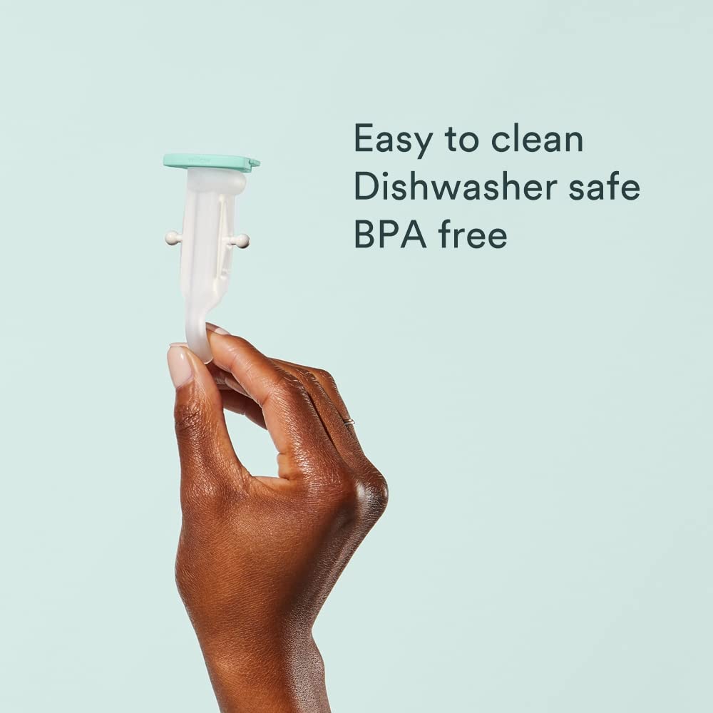 Willow 360 Flextubes in-use demonstrating hands-free pumping and leak-free wear.