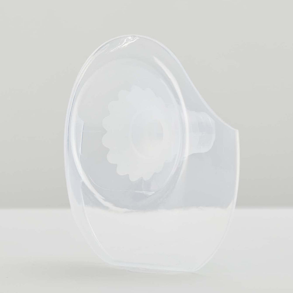 Willow size-chart visual helps moms find the best fit for comfort.