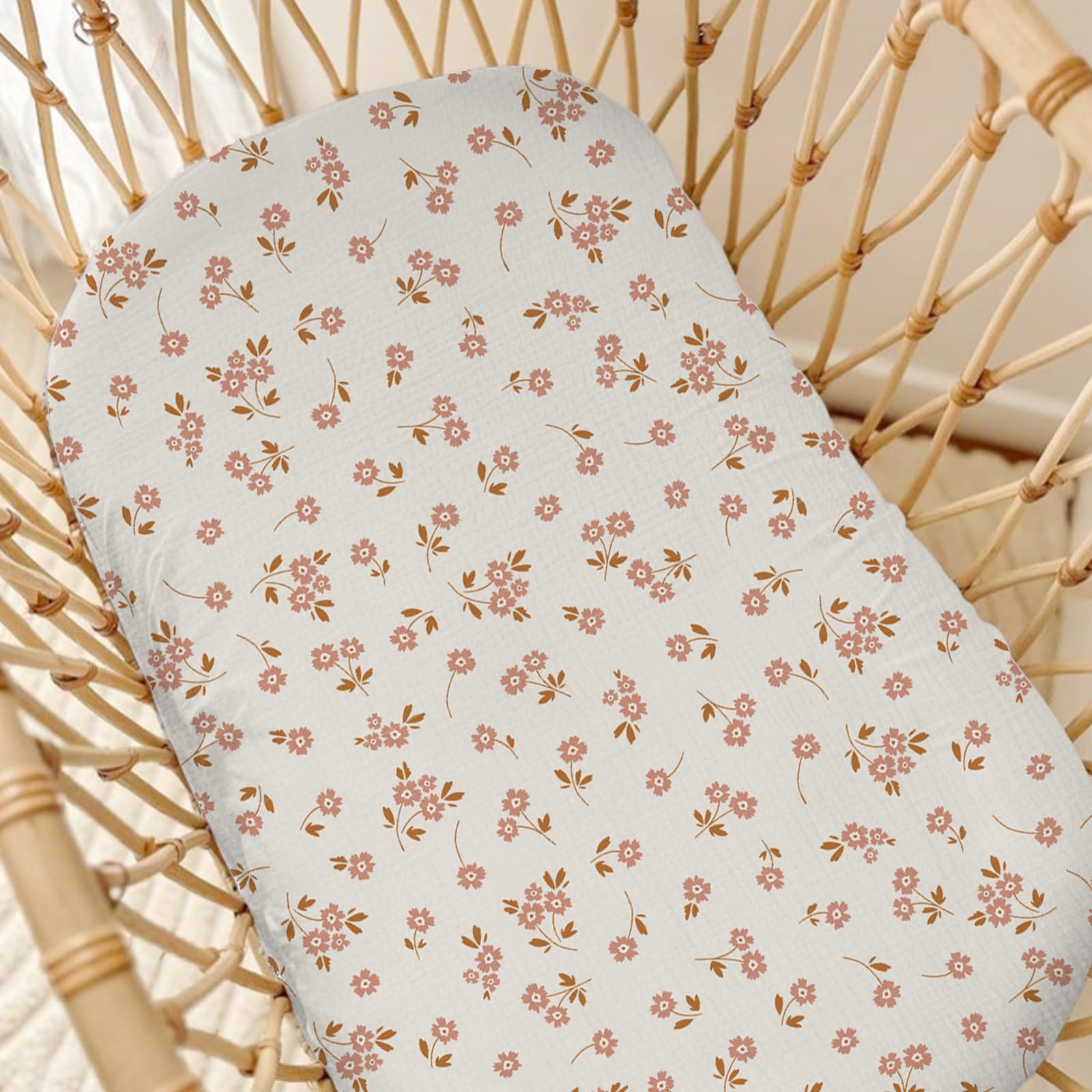 Wimist Muslin Lounger Cover machine washable for easy cleanup.
