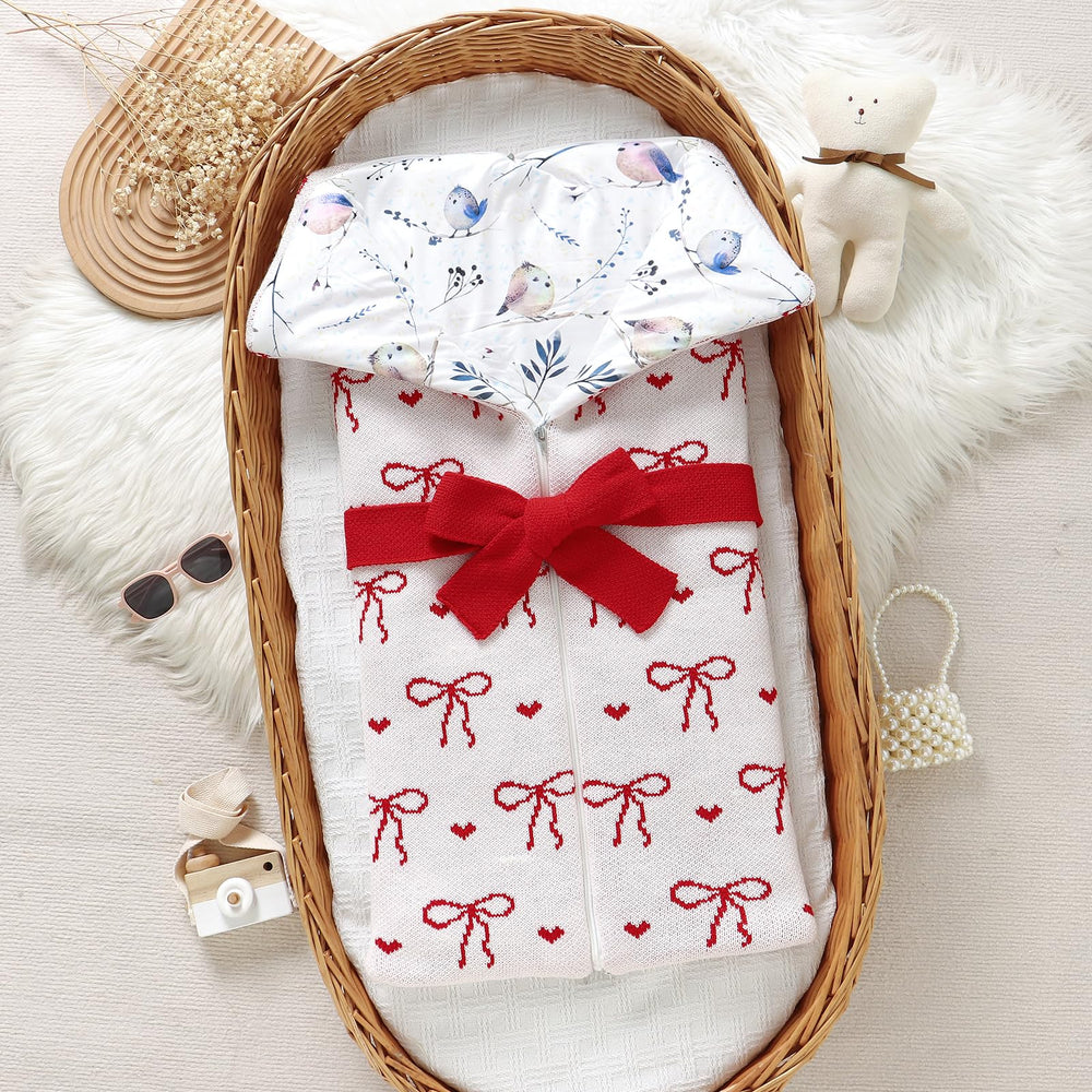 Winmany swaddle bow design adds cute style while keeping baby snug.